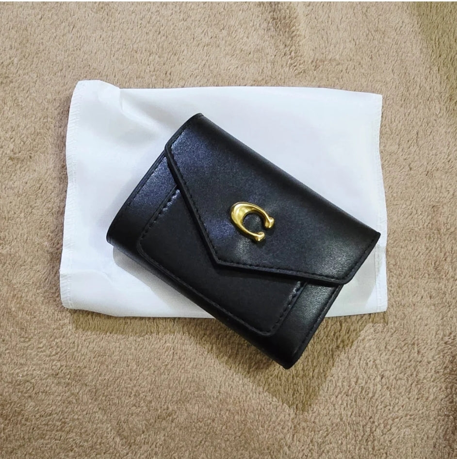 Small Flap Wallet