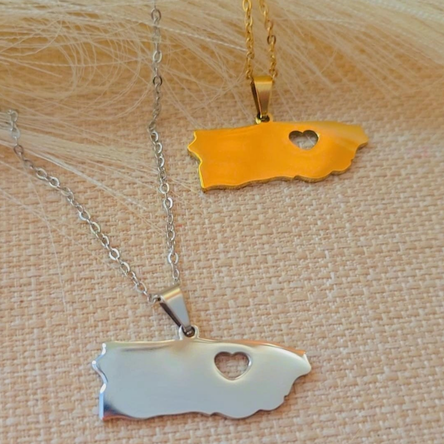 Pe - Erre Necklace