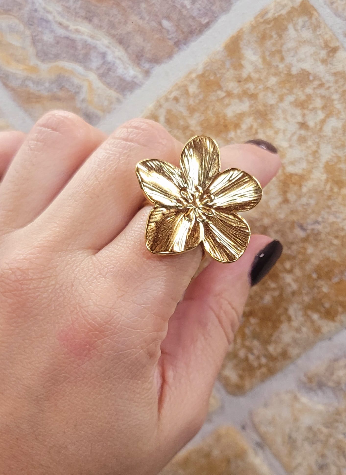 Big Flower Golden Ring