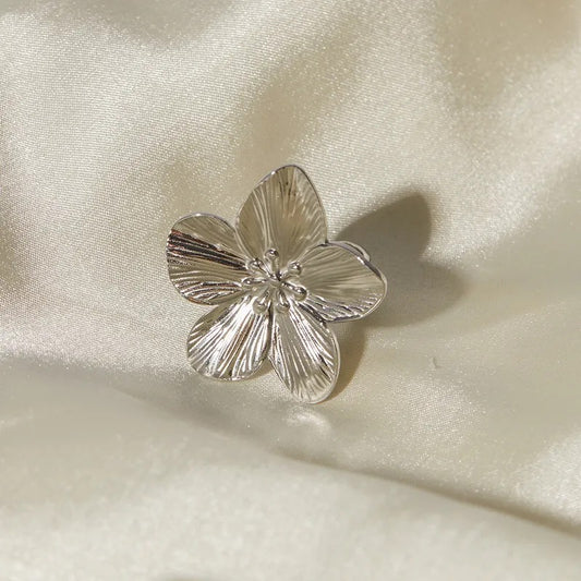 Big Flower Silver Ring