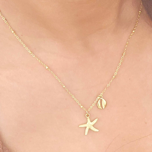 Collar de verano de estrella de mar y concha