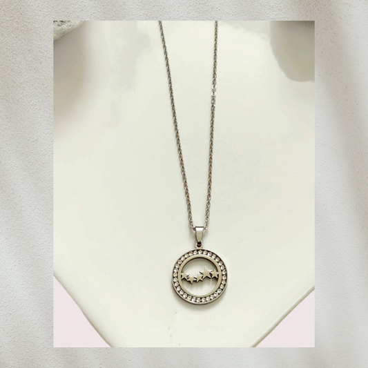 Collar de círculo de circonita