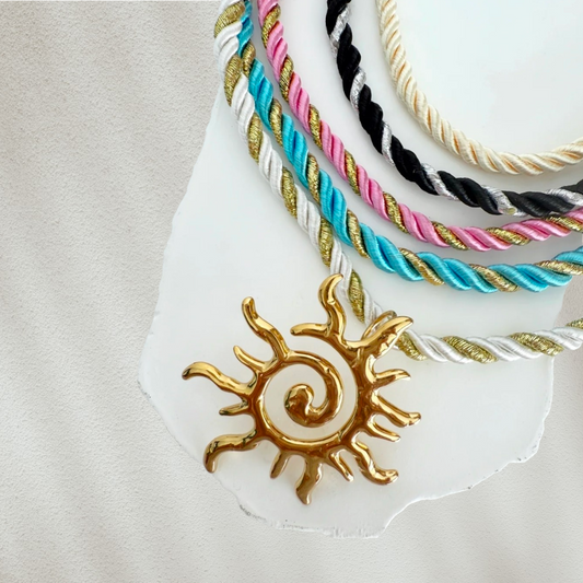 Collar de cuerda